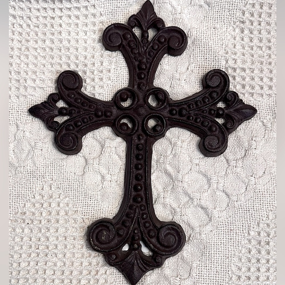 Cast Iron Victorian Style RELIGIOUS CROSS